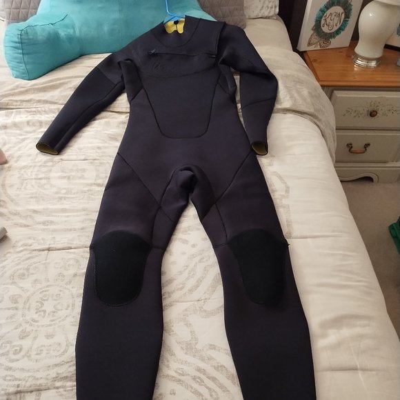 Imperial Motion Lux Deluxe 3/2 Zip wet suit - Picture 1 of 5